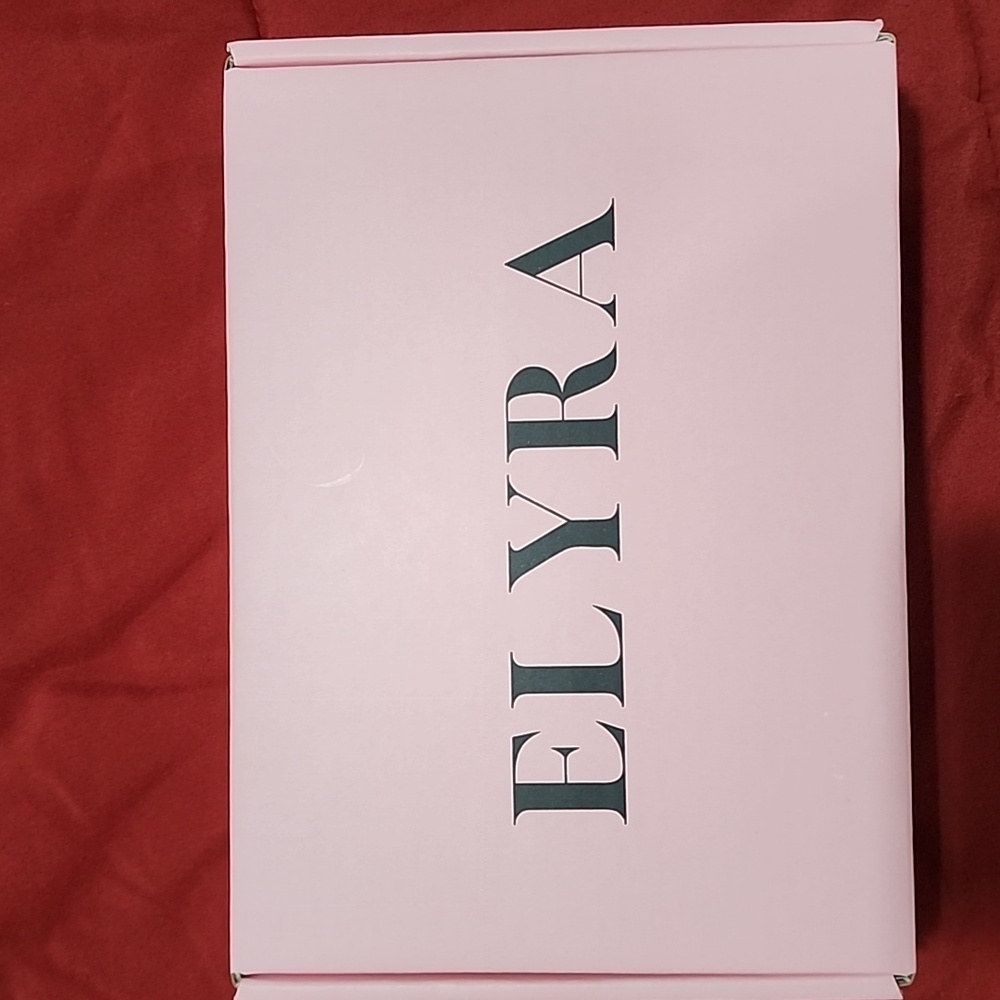 Elyra push up